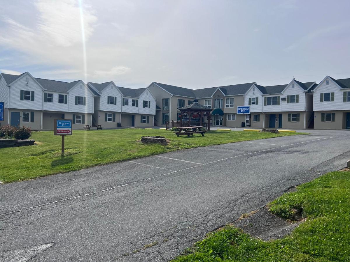 Rodeway Inn & Suites Hershey Extérieur photo