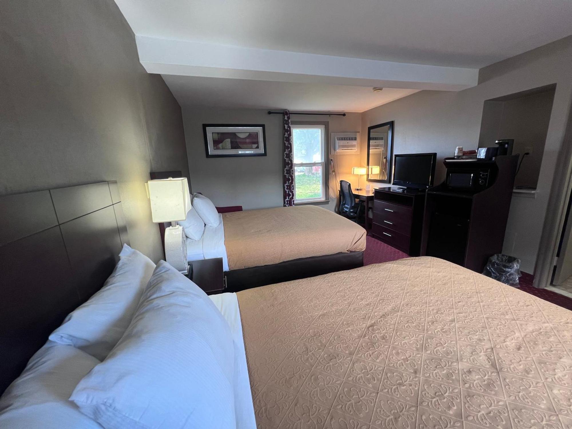 Rodeway Inn & Suites Hershey Extérieur photo